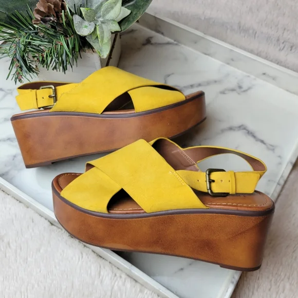 Indigo Yellow Cross Strap Wedges - Picture 2 of 11